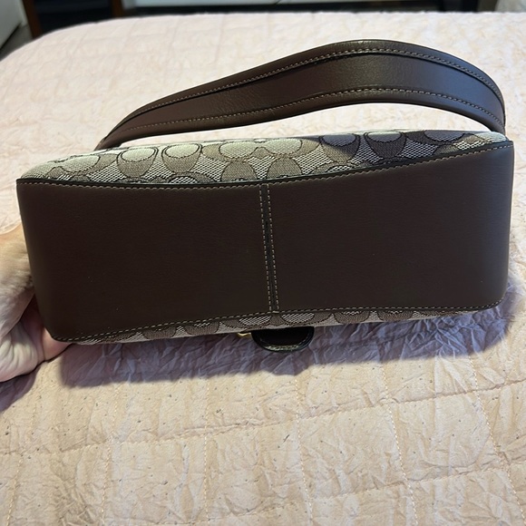 NWOT Coach Soft Tabby Brown Signature Canvas/Leather - Picture 5 of 14